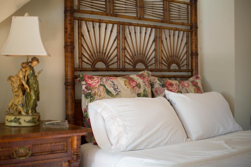 10 Clarke Bed & Breakfast Frederick Phòng bức ảnh