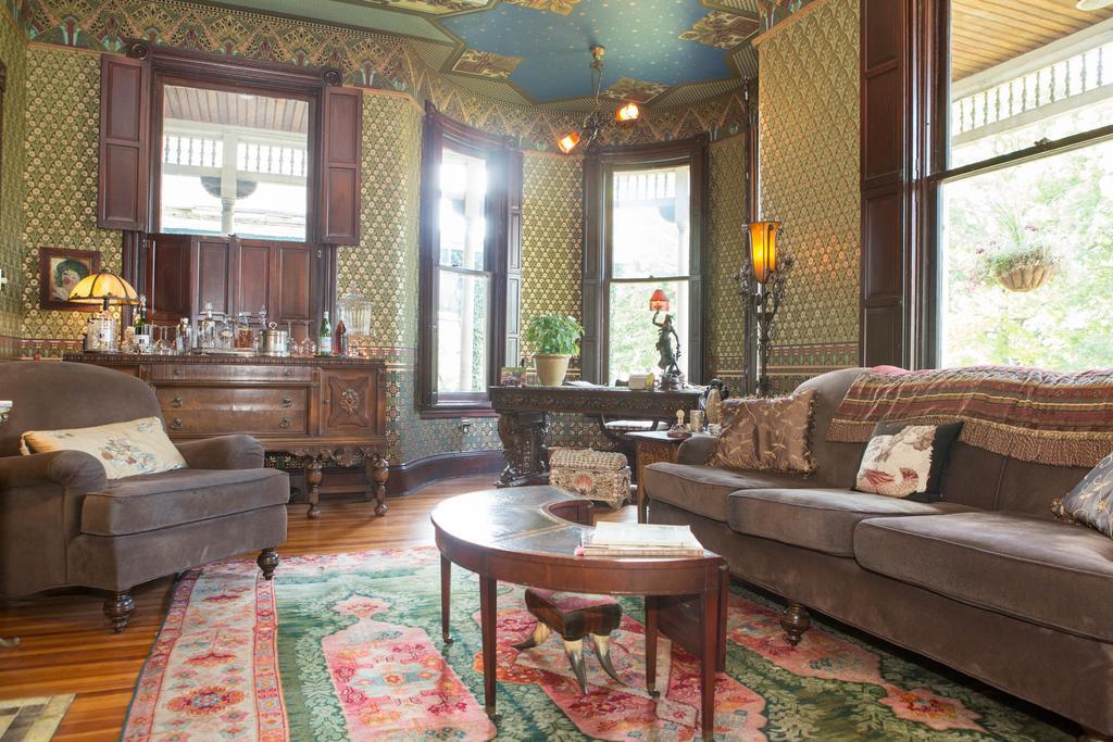 10 Clarke Bed & Breakfast Frederick Ngoại thất bức ảnh