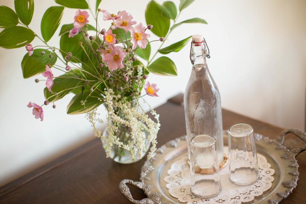 10 Clarke Bed & Breakfast Frederick Ngoại thất bức ảnh
